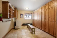 Midway 4 Bedroom 4,5 Bathroom Golf Course Luxury Turnberry 23 Home
