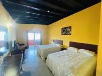 Las Cuevas Beach Lodge - Homestays