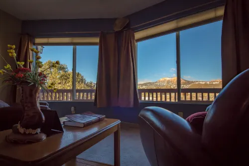 Bryce Trails Bed and Breakfast - Mountain View