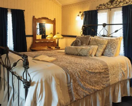 朱利安淘金熱酒店 朱利安酒店