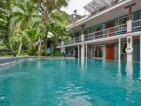 Oceanfront Hotel Verde Mar Direct Access to the Beach Các khách sạn gần Sân vận động Alberto Braglia Stadium