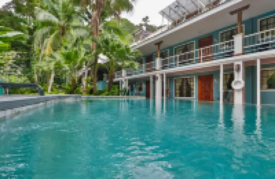 Oceanfront Hotel Verde Mar Direct Access to the Beach