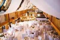 Heide Hotel Reinstorf Hôtels à : Altenmedingen