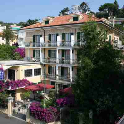 Hotel Miranda Hotel Exterior