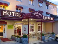 Logis Hôtel Beau Site โรงแรมในคานทัล