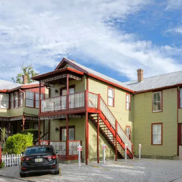 Victorian House Bed and Breakfast