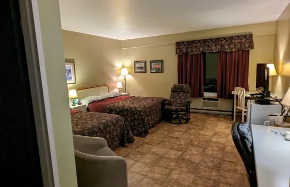 蒙塔尼汽車旅館酒店