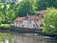 Waterloo Cottage Annexe Hotels in Eskdaleside cum Ugglebarnby