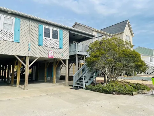 Plan Beach 2 Bedroom Home by Redawning