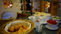 Waldhotel Auszeit Mit Restaurant & Café - Завтрак