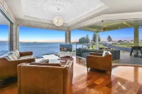 Aloha Waterfront Properties