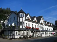 Landhotel Menke - Parking