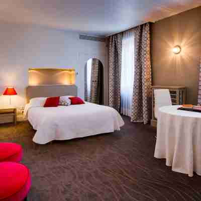 Hôtel Restaurant Le Radio Rooms