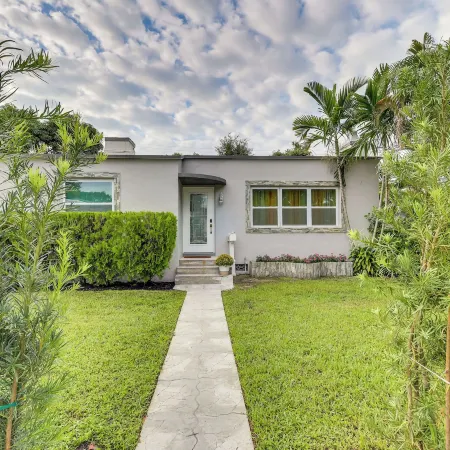 Stylish Miami Home 2 Mi to Intracoastal Waterway!