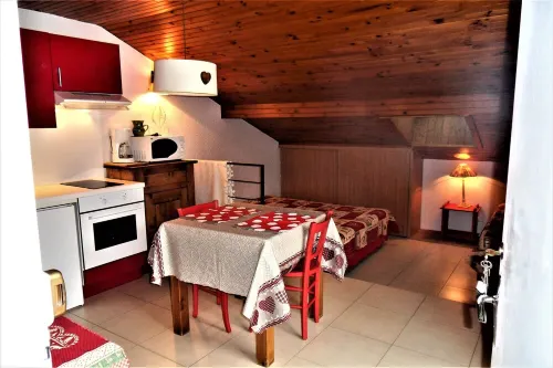 Comfortable studio for 3 people on the edge of the ski slopes at La Clusaz