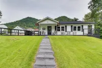 Mullens Home - Close to Hatfield-McCoy Trailhead! - 3-Star
