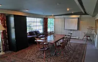 Lumberville 1740 House