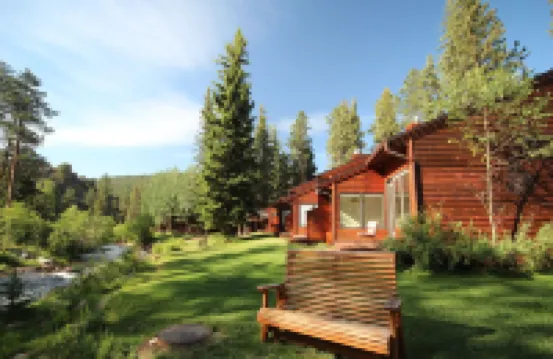 โบลเดอร์ บรูค ออน ฟอลล์ริเวอร์