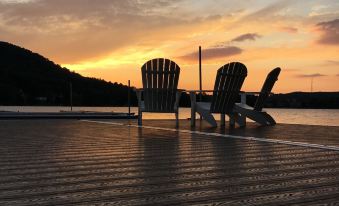 The Lodges at Sunset Village