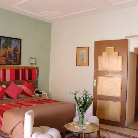 Hotel le Tinsouline Отели в г. Стара-Загора