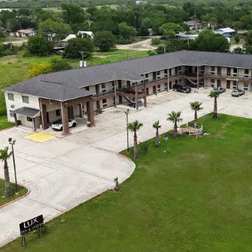 Lux Inn and Suites