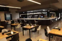 Hotel San Cibrao Hotels in San Ciprian de Vinas