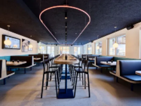 아파트 호텔 아델보덴 암 도르프플라츠 아델보덴 호텔