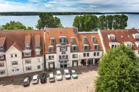 Hotel Kleines Meer - parking