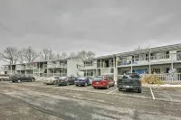 靠近艾瑞山娛樂場：波科諾山公寓帶陽台 - Wi-Fi