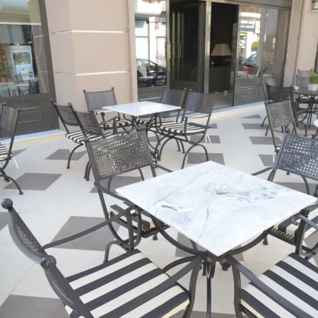 Theasis Hotel Paramythia