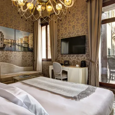 Gkk Exclusive Private Suite Venezia Hotel dekat Frari Basilica
