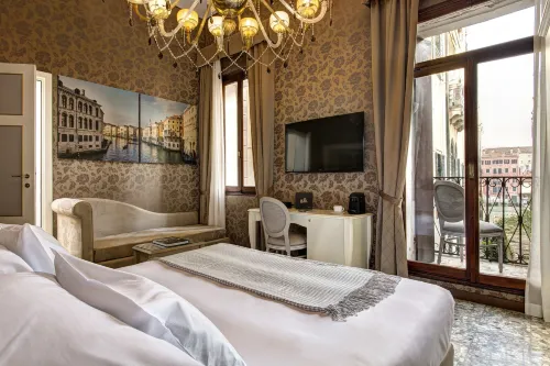 Gkk Exclusive Private Suite Venezia - Pensions