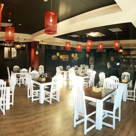 Tayfin Royale Hotel & Restaurant