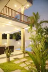 Gold Bubble Hotels in Ahangama