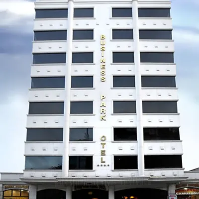 Business Park Hotel Отели рядом с достопримечательностью «Аксарай»