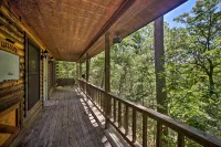 Eureka Springs Studio w/ Deck, Views & BBQ! - 2-Star