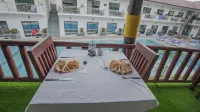 Canary Hotel & Spa - breakfast