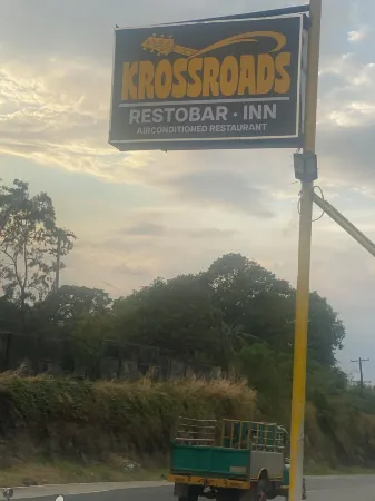 Krossroads Inn