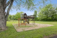 Mammoth Pond - Mammoth Cave Family Retreat - Playground Sleeps 6 - 3성급