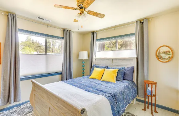 伯尼小屋，帶遊戲室：步行到鎮上！