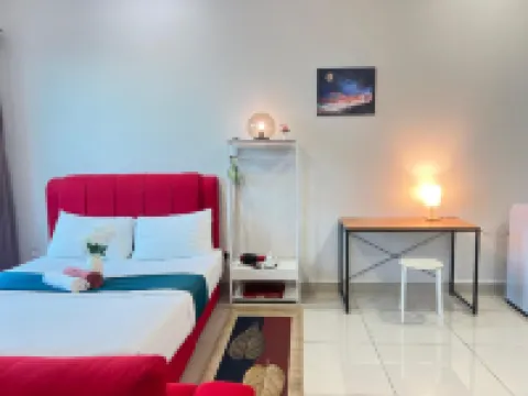 The Bureau - Smart Suites Cyber