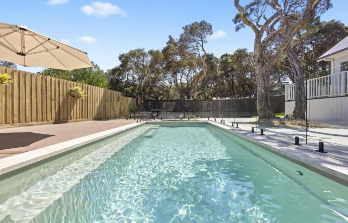 Saltwood Coastal Hamptons Luxe With Pool
