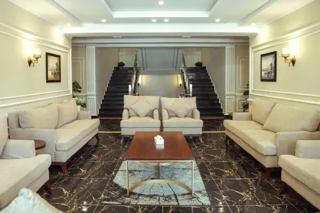 Faletti's Grand Naran