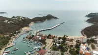 La Playa Suites Hotel Ocean Front