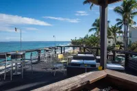 Tamboo Beside the Pointe Hotels in Puntas