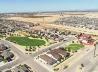 Spacious 4BR/3 Bath House with Beautiful Mountain Views front and back.