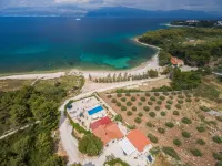 Villa Mutnik