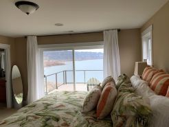 Luxury View Home on the Columbia River, Golf, Wineries & Gorge Amphitheater
