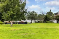 River View Terrace - charming home with river views - availability for The Open