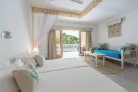 Hibiscus Home & Apartments Hotels in Tiwi